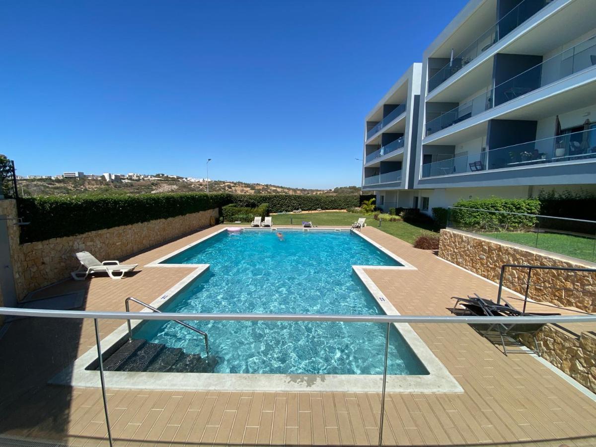 Albufeira Malpique Beach Apartment Ngoại thất bức ảnh
