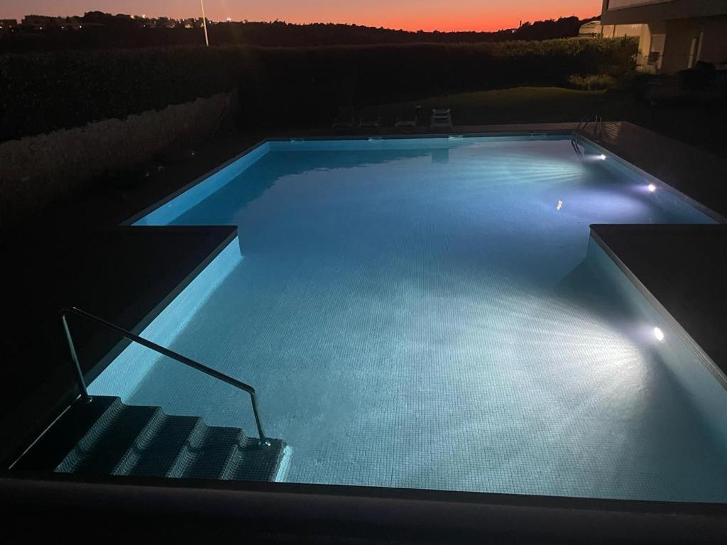 Albufeira Malpique Beach Apartment Ngoại thất bức ảnh